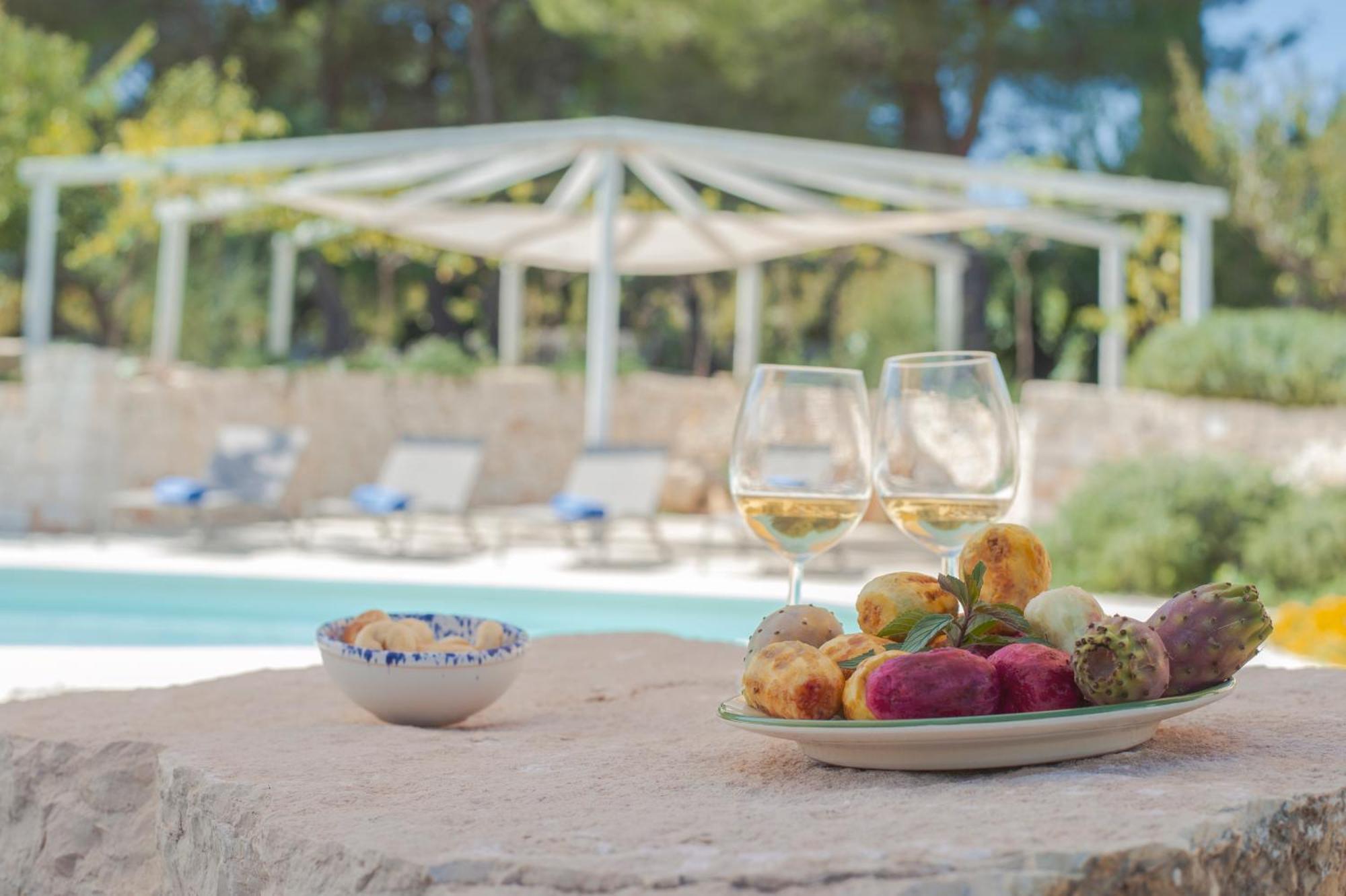Dimora Il Mandorlo Hotell Ostuni Exteriör bild